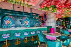 Soak Up The Fun Tropical Vibes At This Dubai Spot!