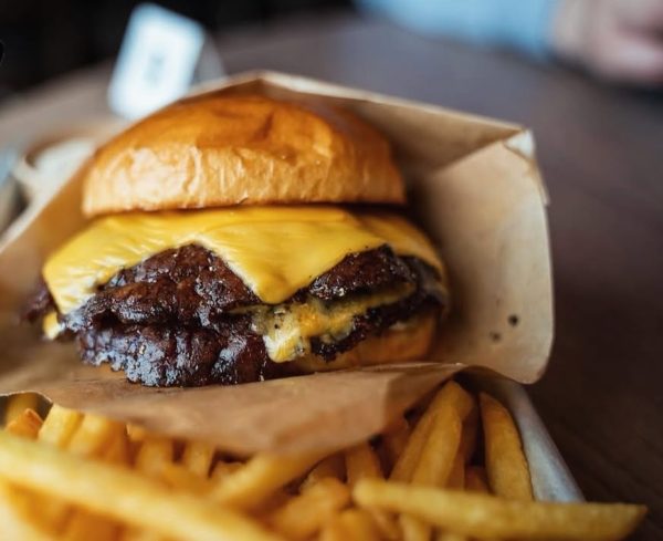 Dubai’s Best Smashed Burgers Under 40 AED
